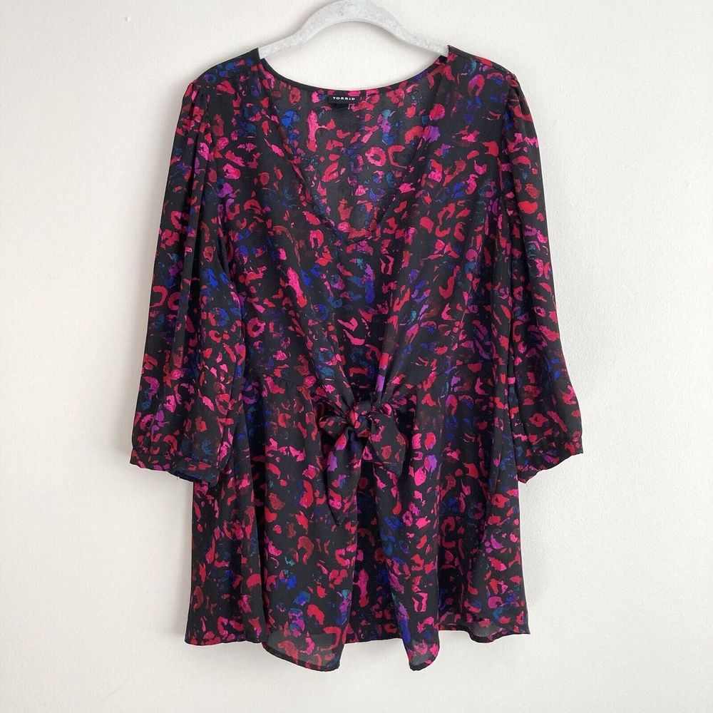 Torrid Womens Plus Leopard Print Georgette Tie-Front Peplum Blouse Plus Size 1